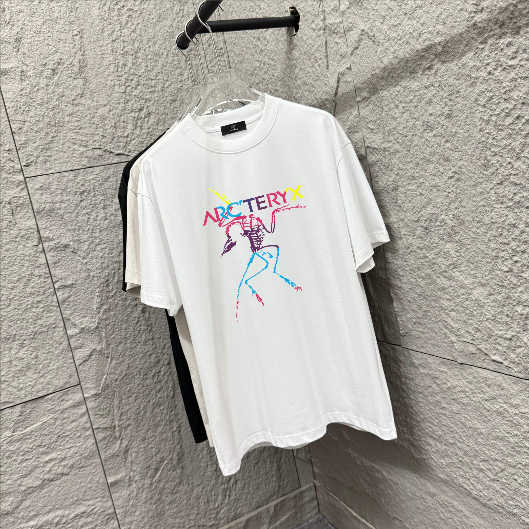 LuxluxHouse Best Quality Clothes T-shirt Arcteryx