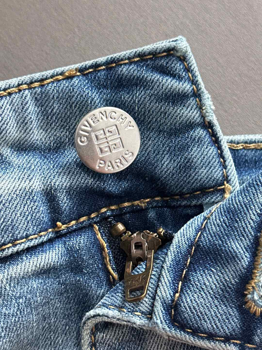 LuxluxHouse Best Quality Clothes Givenchy Pants