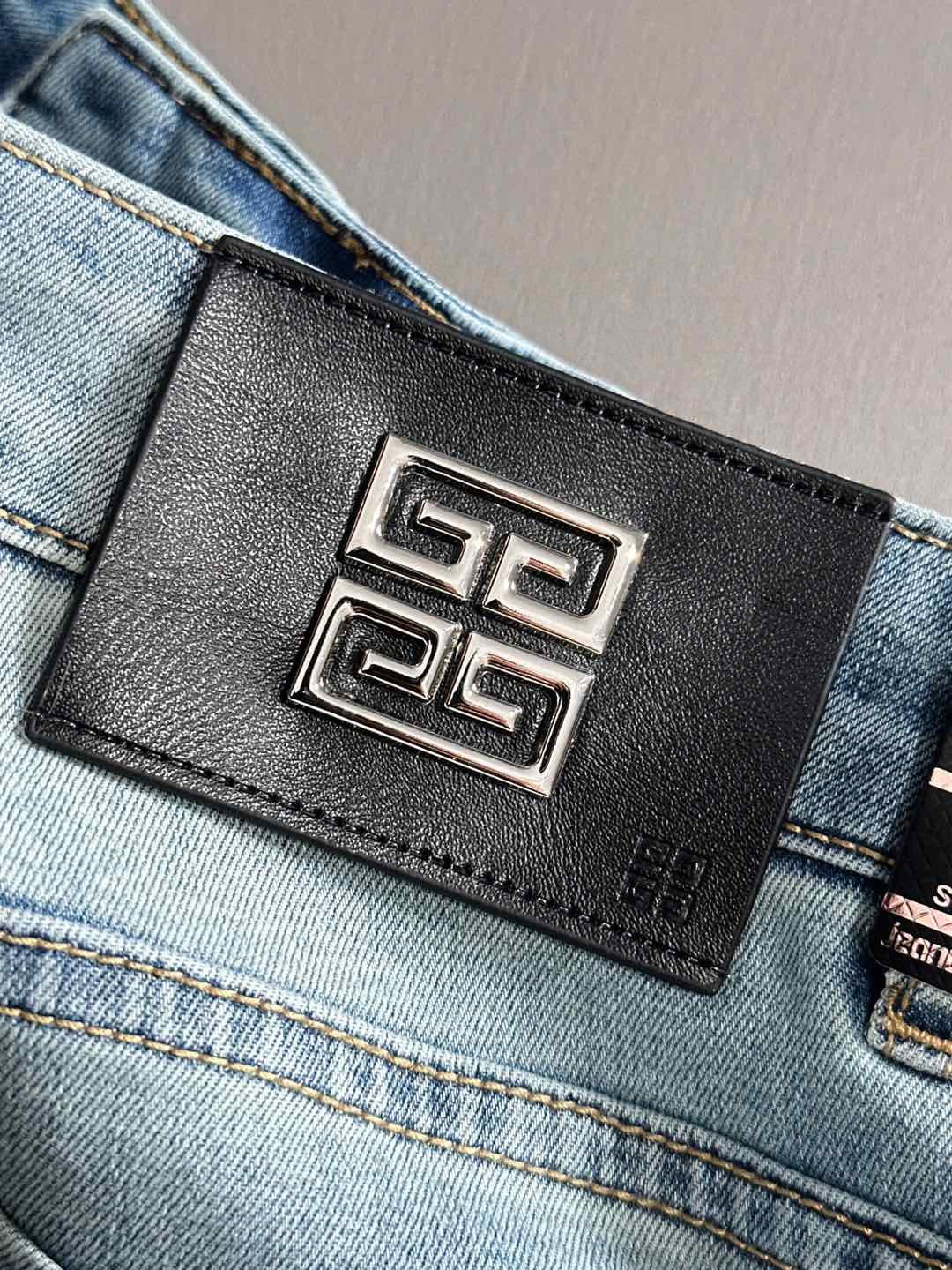 LuxluxHouse Best Quality Clothes Givenchy Pants