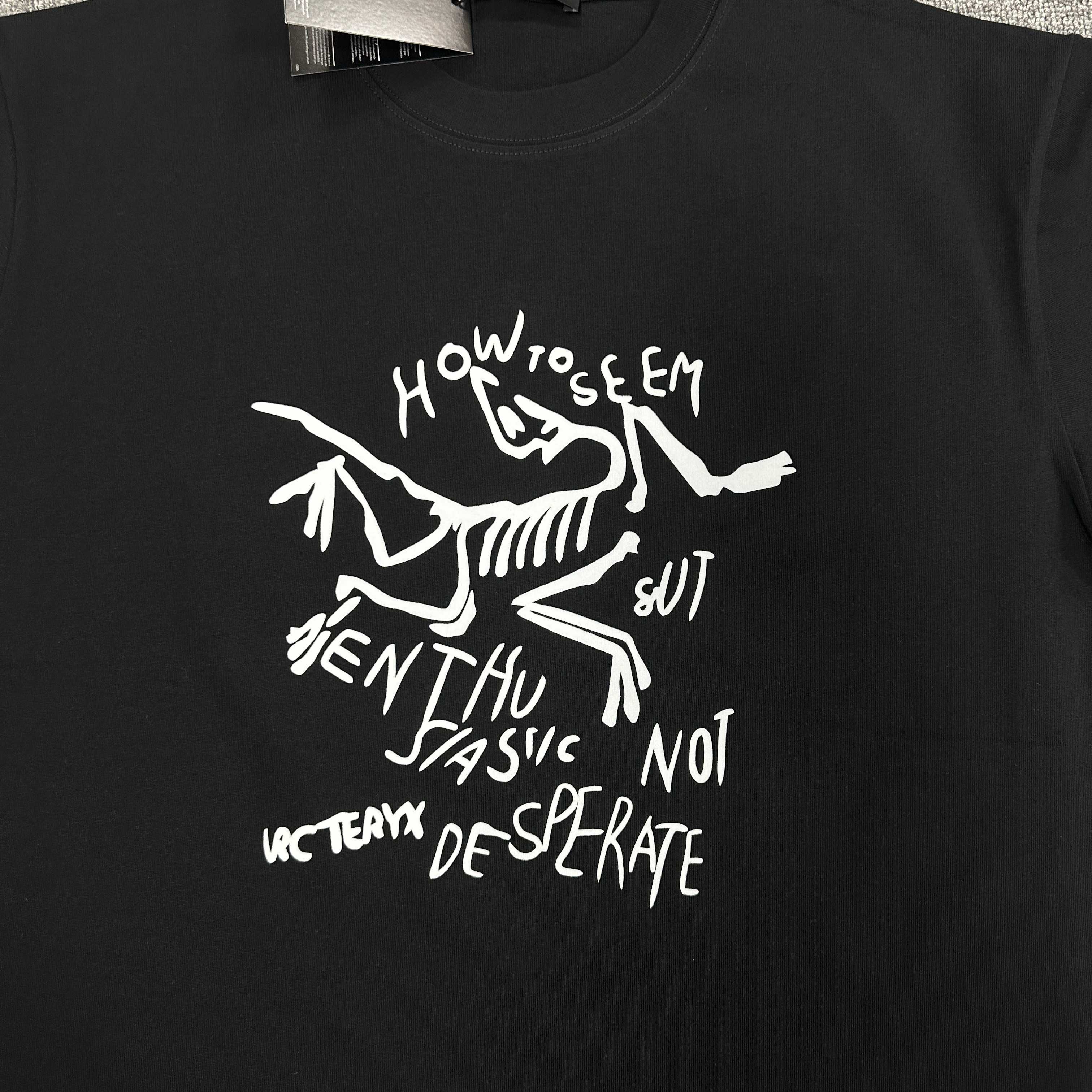 LuxluxHouse Best Quality Clothes T-shirt Arcteryx