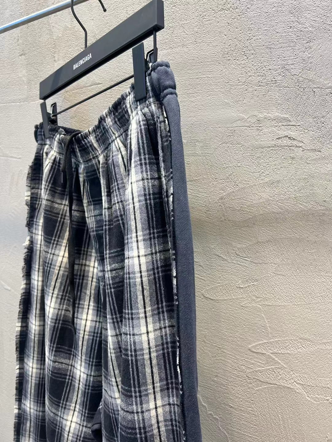 LuxluxHouse Best Quality Clothes Balenciaga Pants