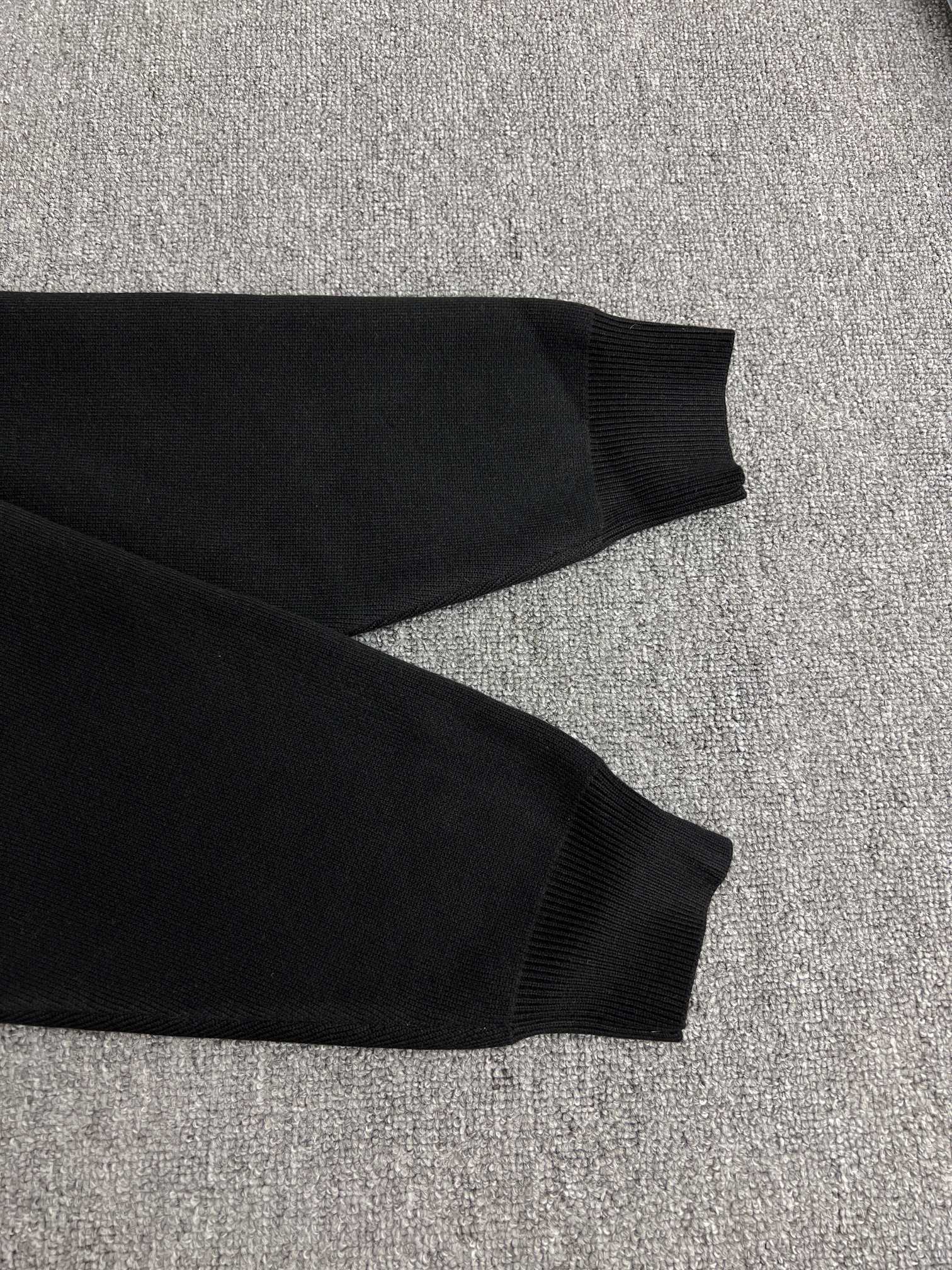 LuxluxHouse Best Quality Clothes Balenciaga Hoodie & Sweater