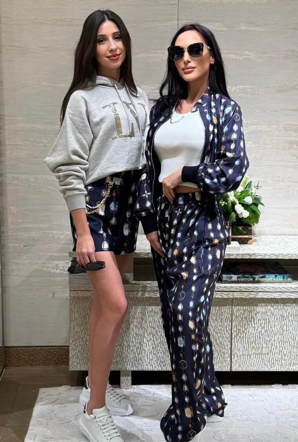 LuxluxHouse Best Quality Clothes Hoodie & Sweater Louis Vuitton