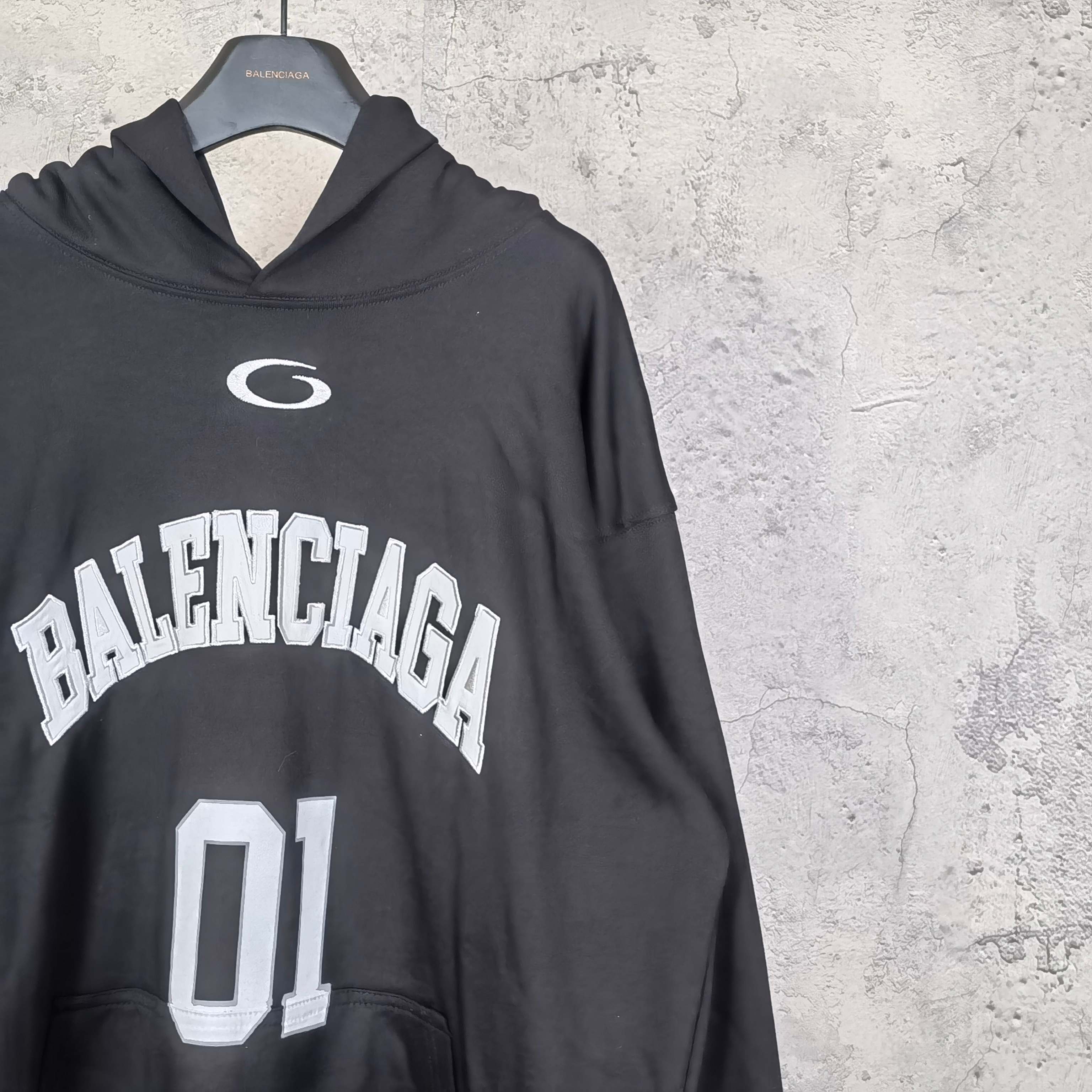 LuxluxHouse Best Quality Clothes Balenciaga Hoodie & Sweater