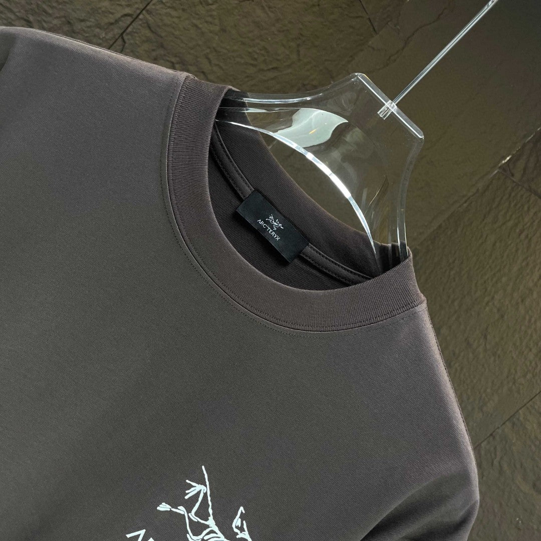 LuxluxHouse Best Quality Clothes T-shirt Arcteryx