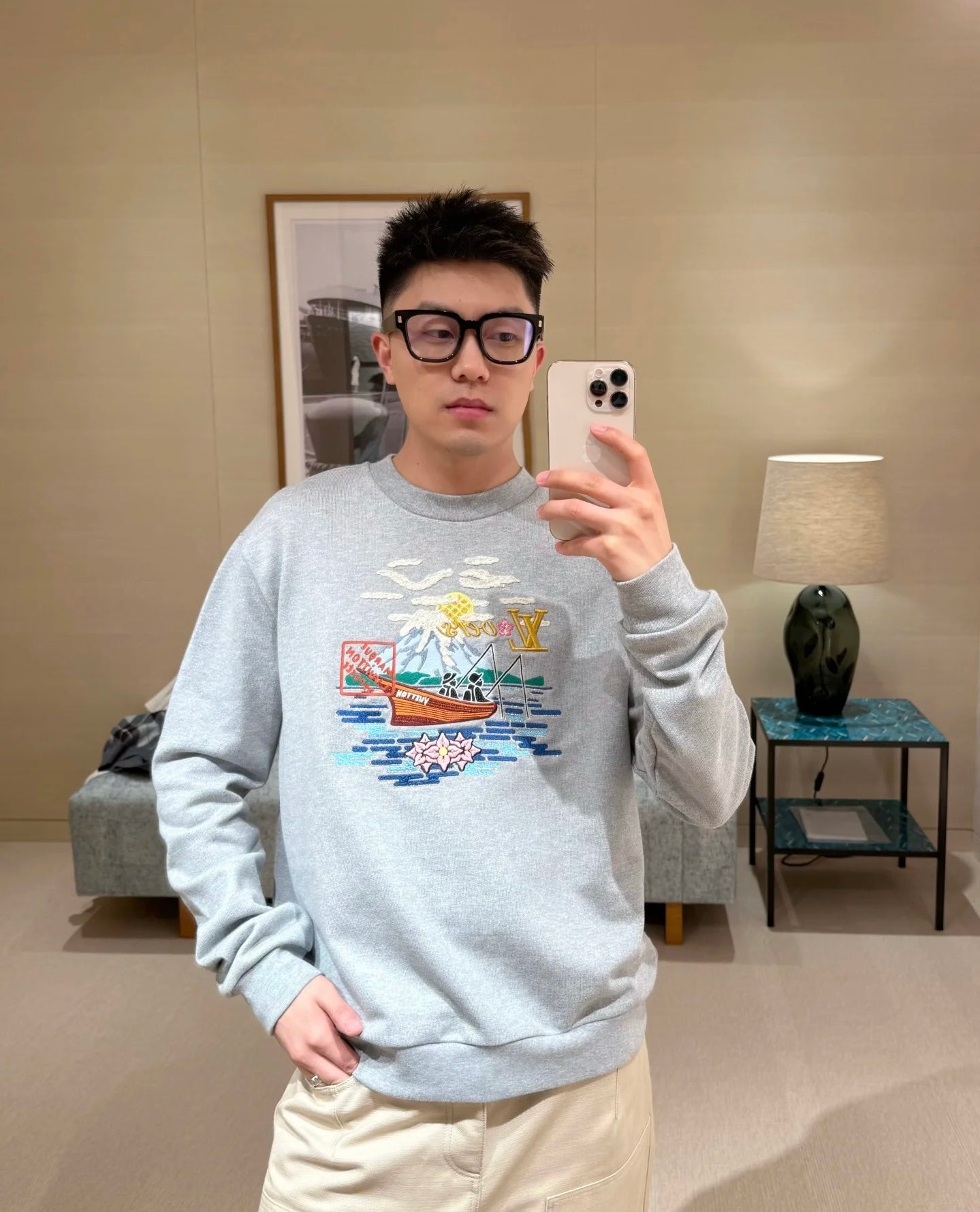 LuxluxHouse Best Quality Clothes T-shirt Louis Vuitton