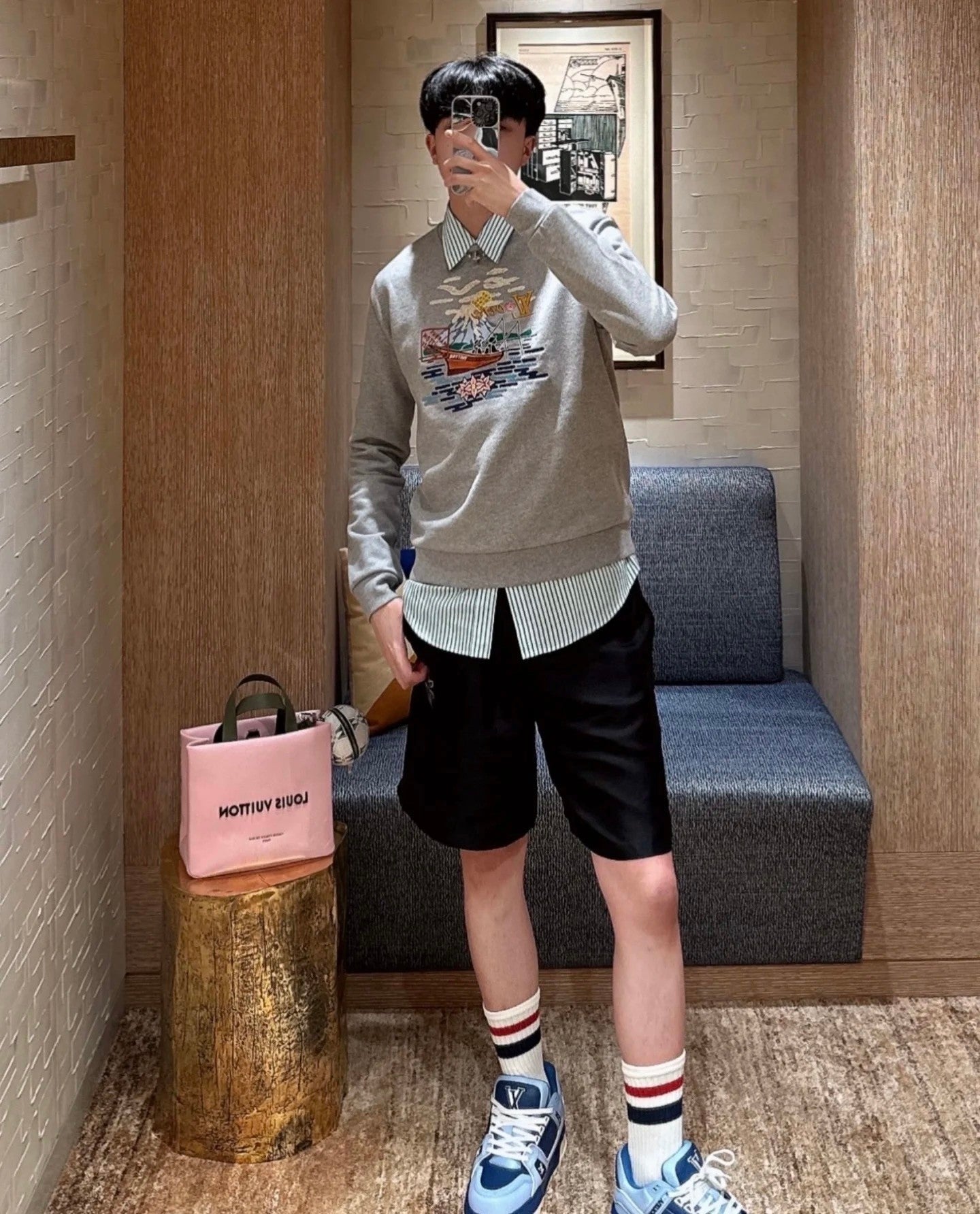 LuxluxHouse Best Quality Clothes T-shirt Louis Vuitton