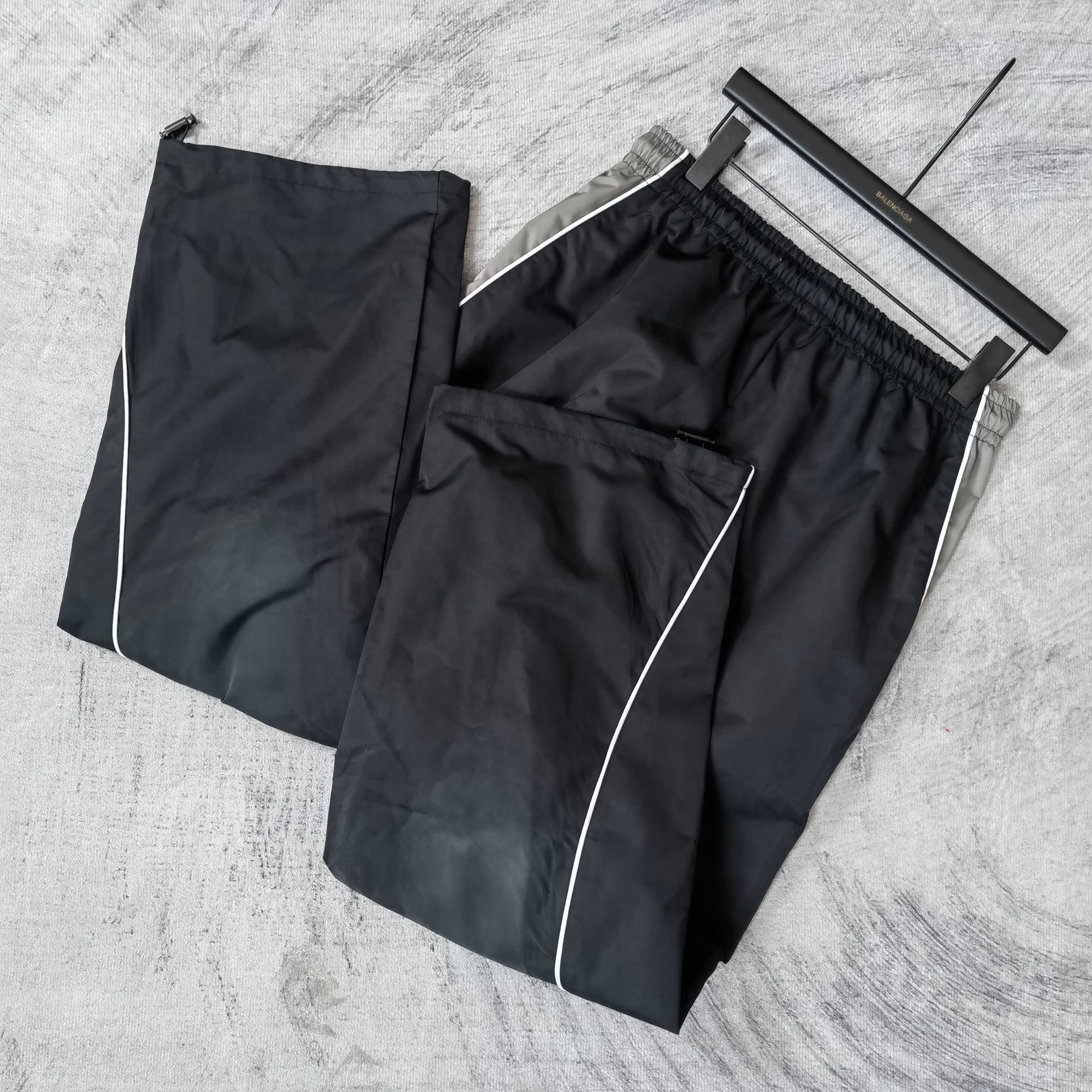 LuxluxHouse Best Quality Clothes Balenciaga Pants