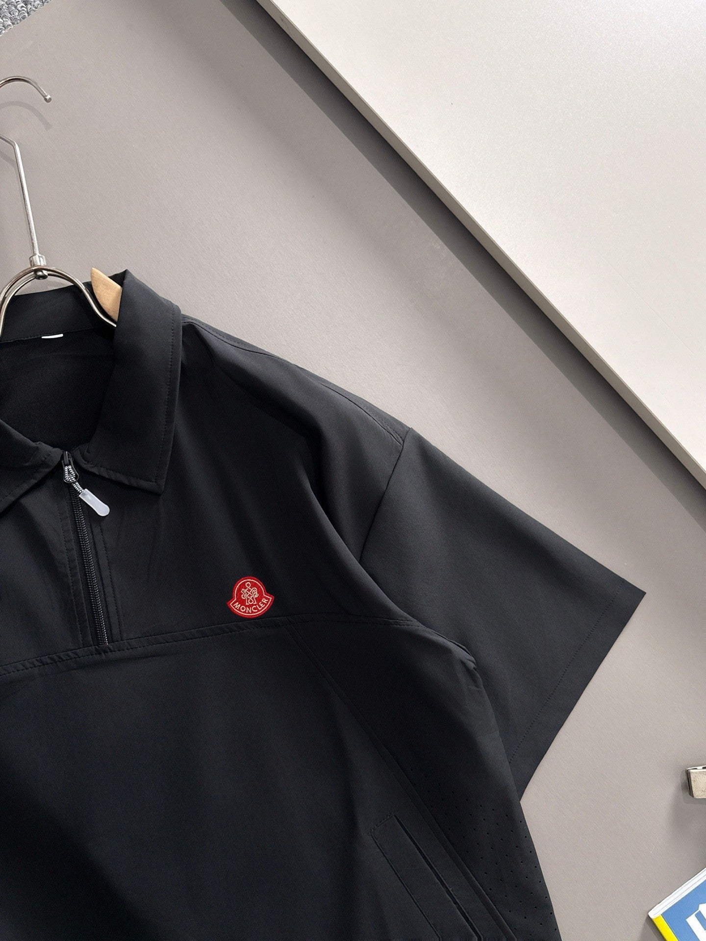 LuxluxHouse Best Quality Clothes T-shirt Moncler