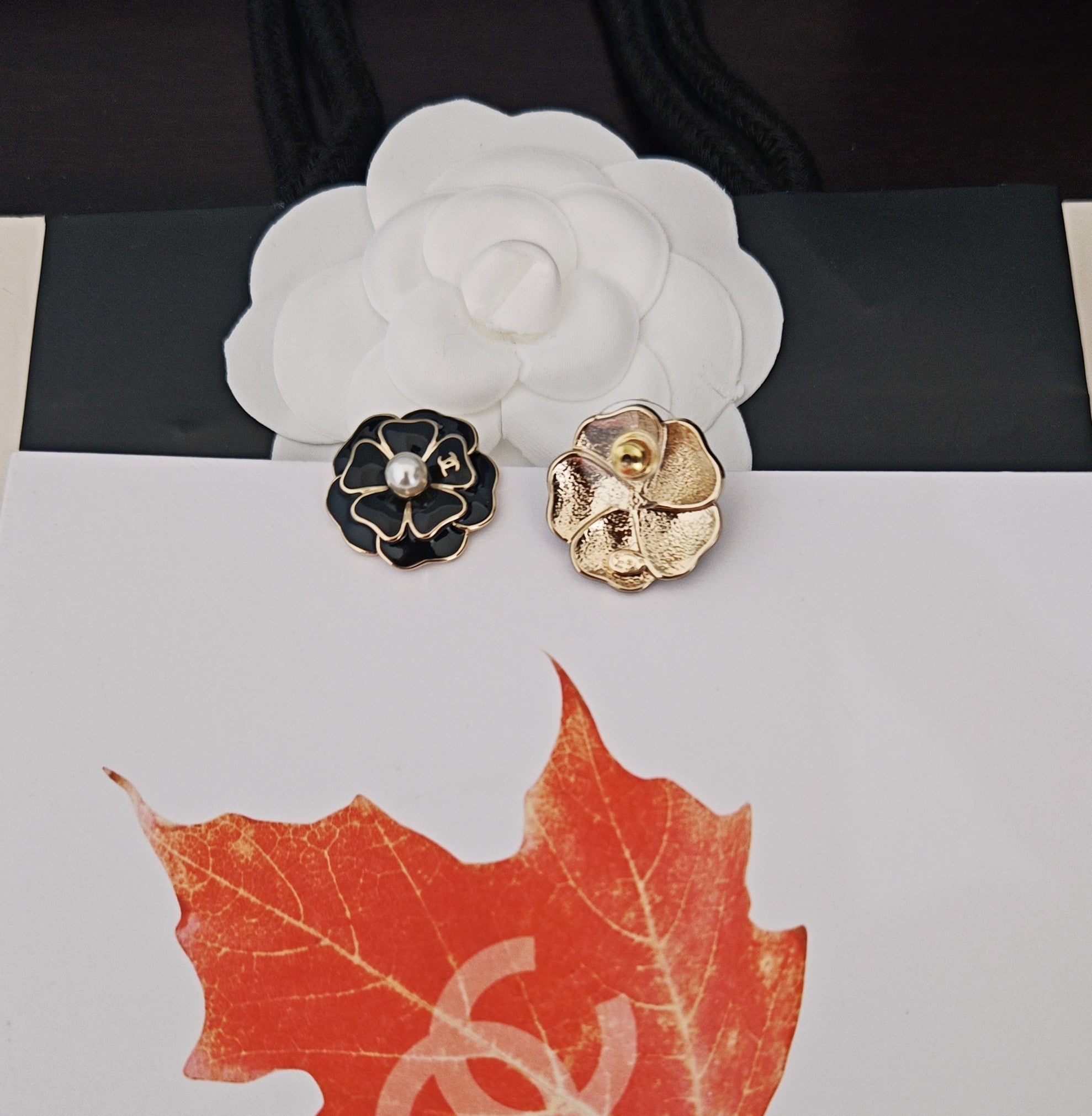 LuxluxHouse Best Quality Accessories Chanel Earrings