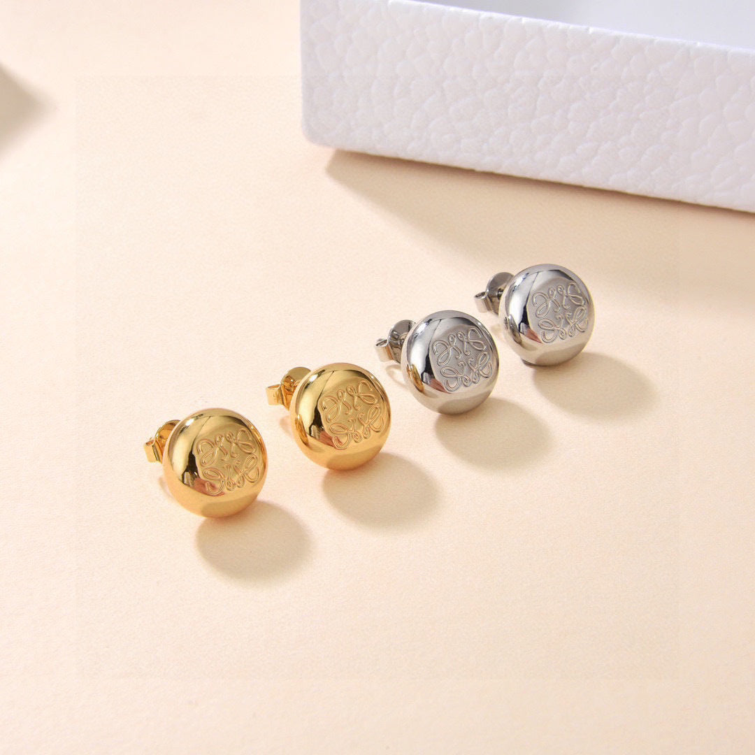 LuxluxHouse Best Quality Accessories Bracelet Earrings Necklace Loewe