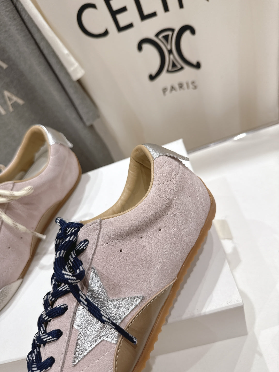 LuxluxHouse Best Quality Shoes Golden Goose