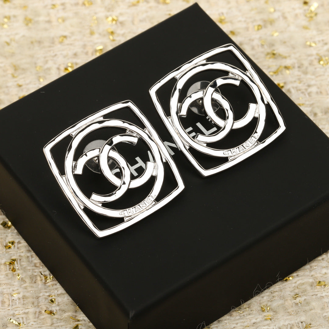 LuxluxHouse Best Quality Accessories Chanel