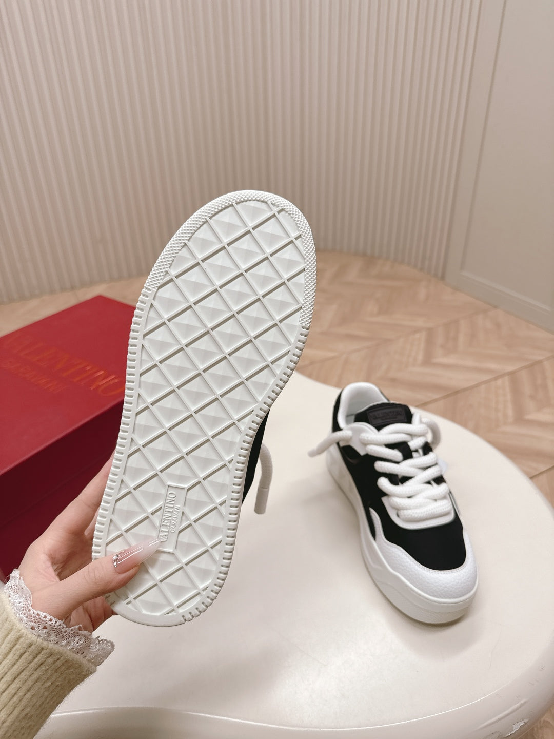 LuxluxHouse Best Quality Valentino Women Shoes