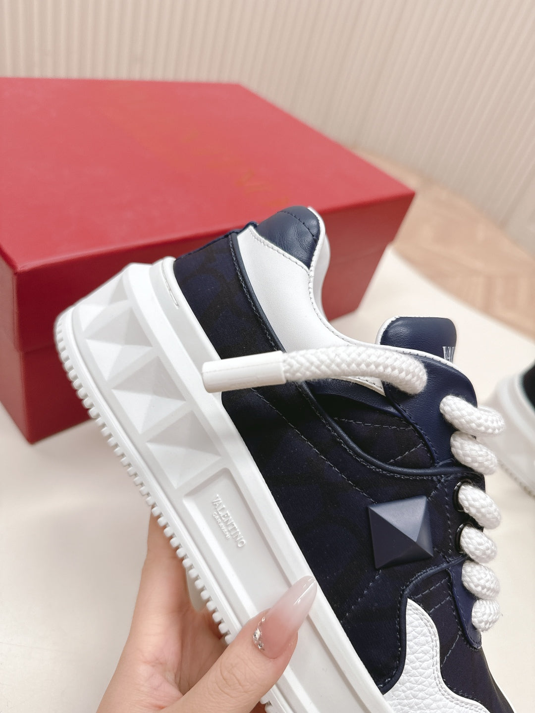 LuxluxHouse Best Quality Valentino Women Shoes