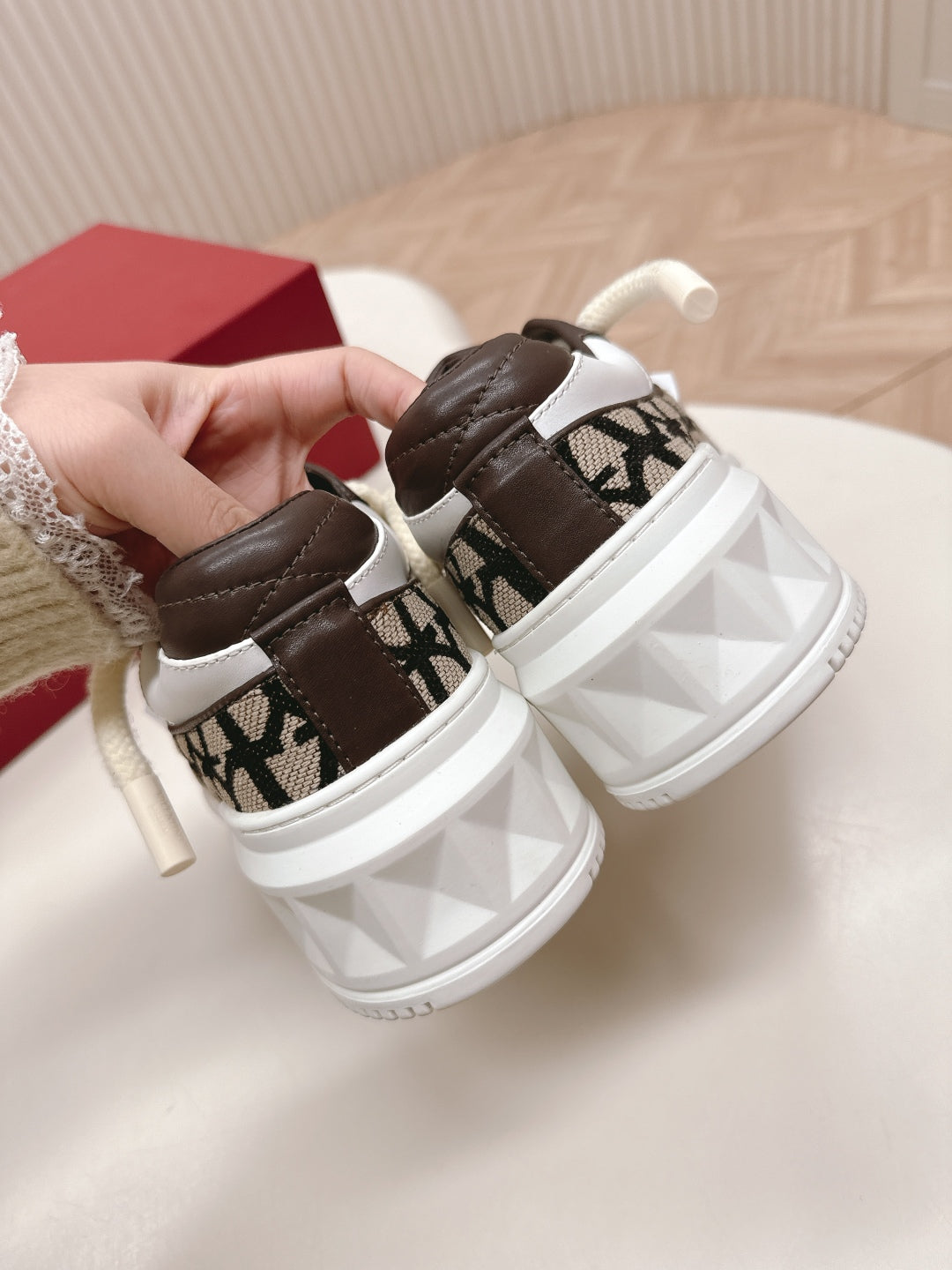 LuxluxHouse Best Quality Valentino Women Shoes