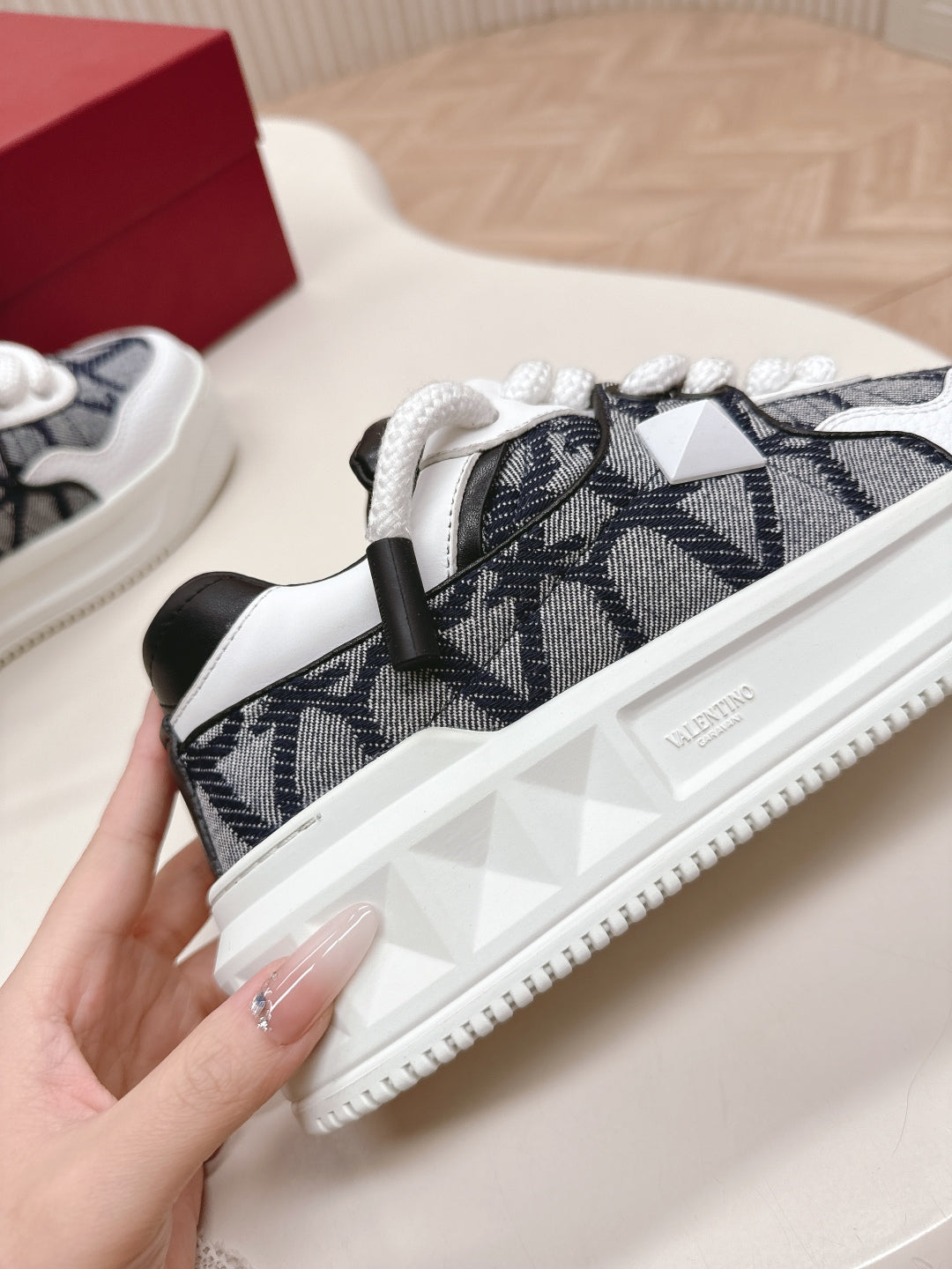 LuxluxHouse Best Quality Valentino Women Shoes