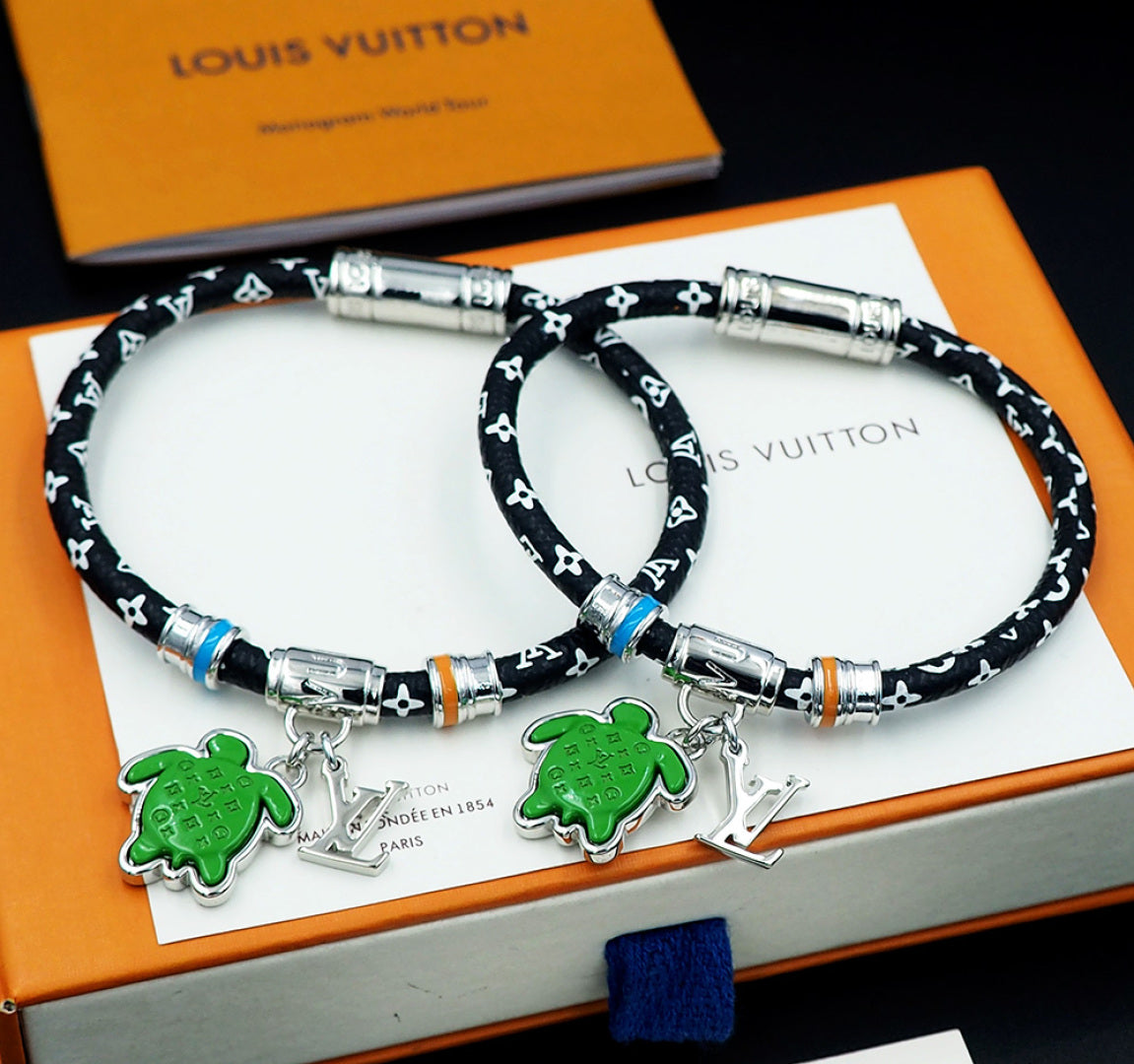 LuxluxHouse Best Quality Accessories Louis Vuitton