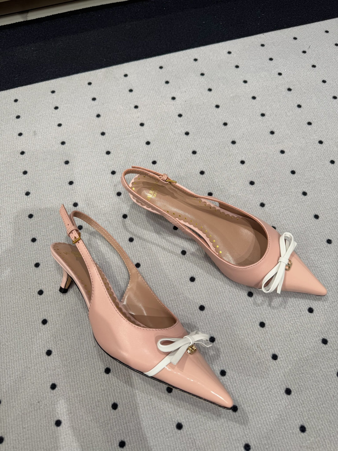 LuxluxHouse Best Quality Valentino Women Shoes