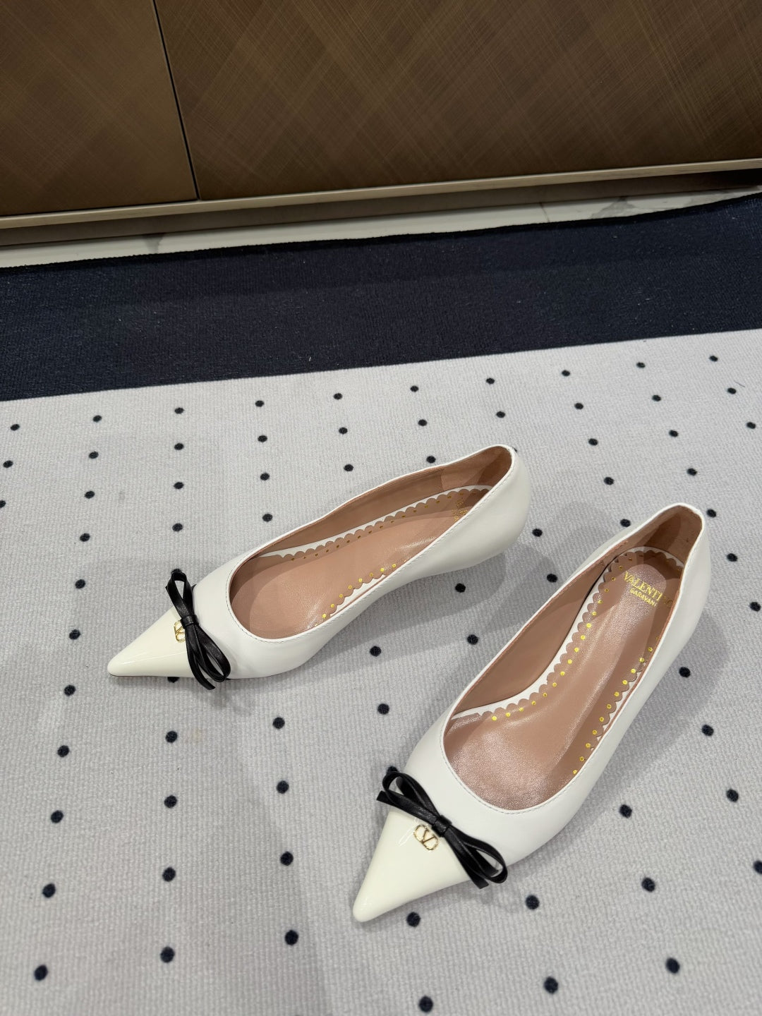 LuxluxHouse Best Quality Valentino Women Shoes