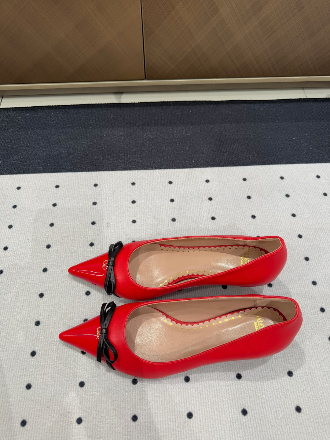 LuxluxHouse Best Quality Valentino Women Shoes