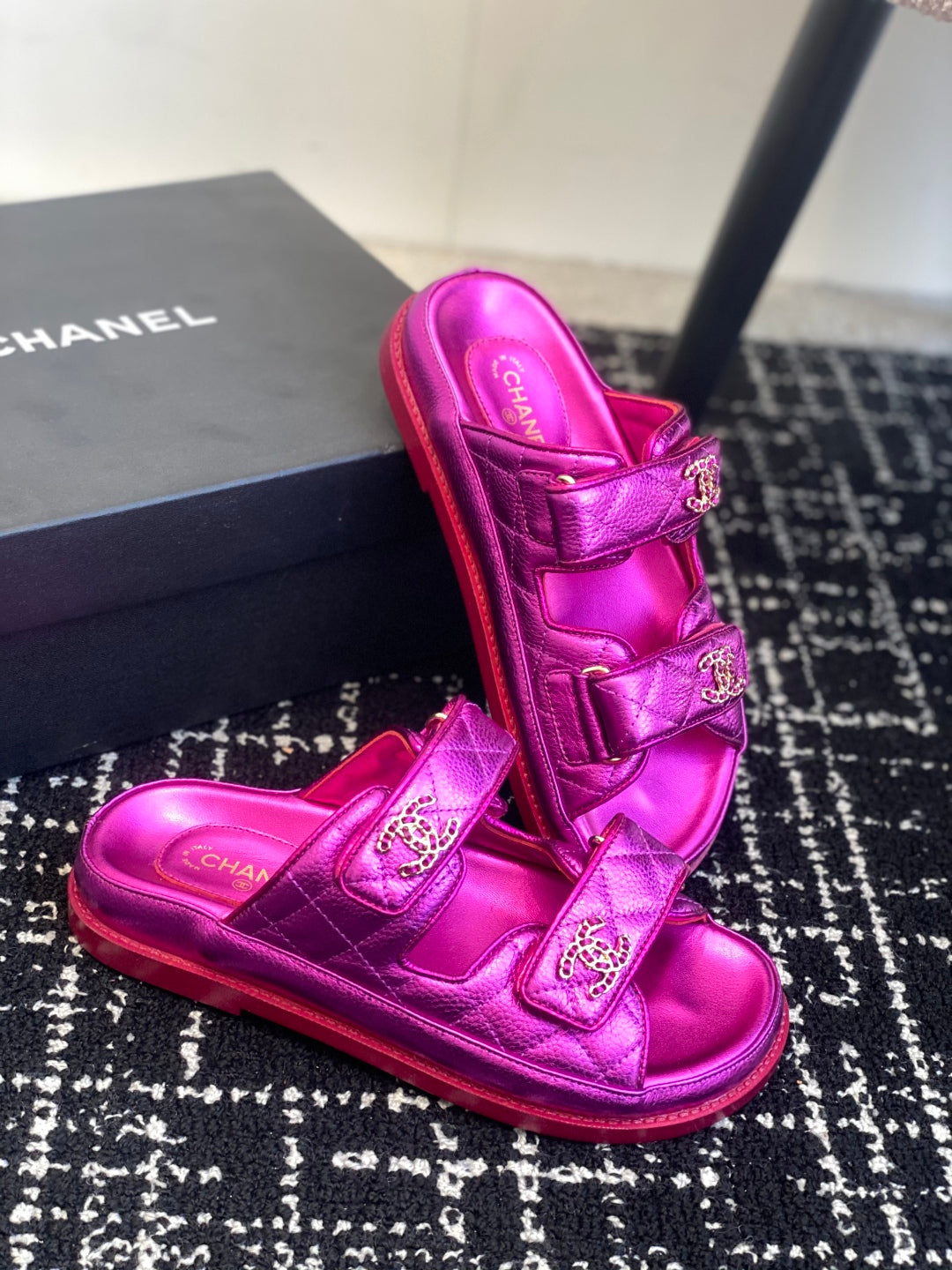 LuxluxHouse Best Quality Chanel Sandals