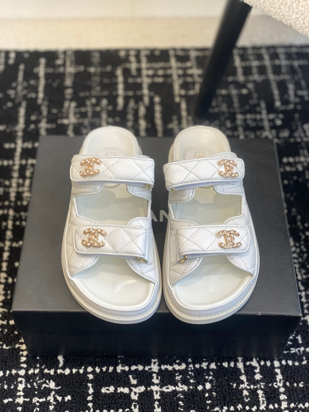 LuxluxHouse Best Quality Chanel Sandals