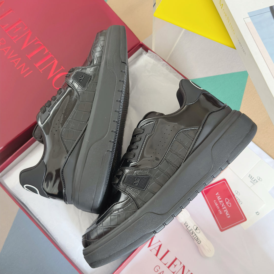LuxluxHouse Best Quality Valentino Women Shoes