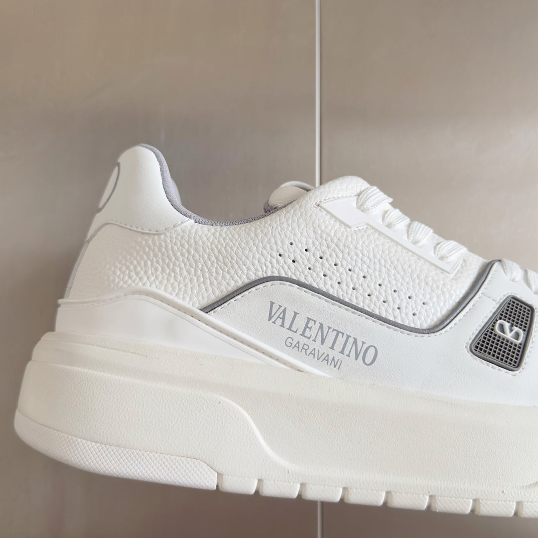 LuxluxHouse Best Quality Valentino Women Shoes