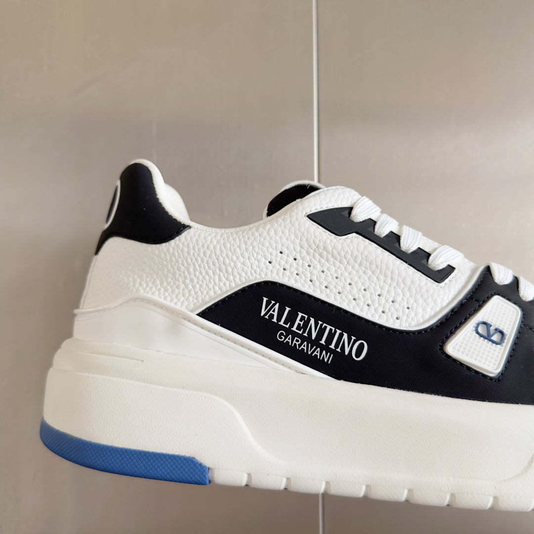 LuxluxHouse Best Quality Valentino Women Shoes