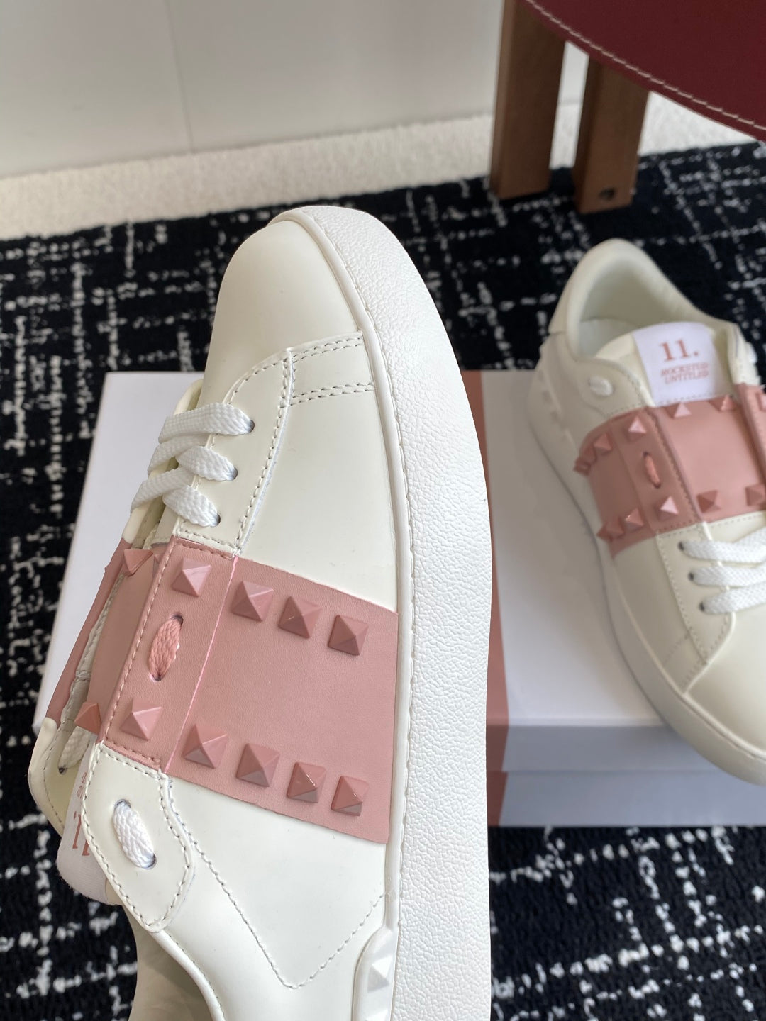 LuxluxHouse Best Quality Valentino Women Shoes