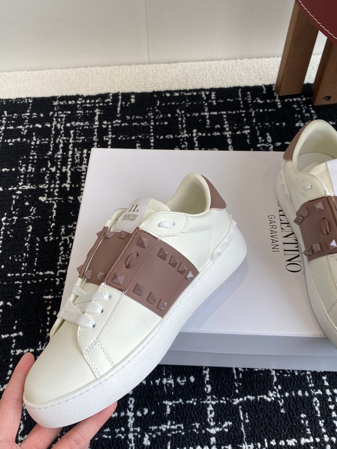 LuxluxHouse Best Quality Valentino Women Shoes