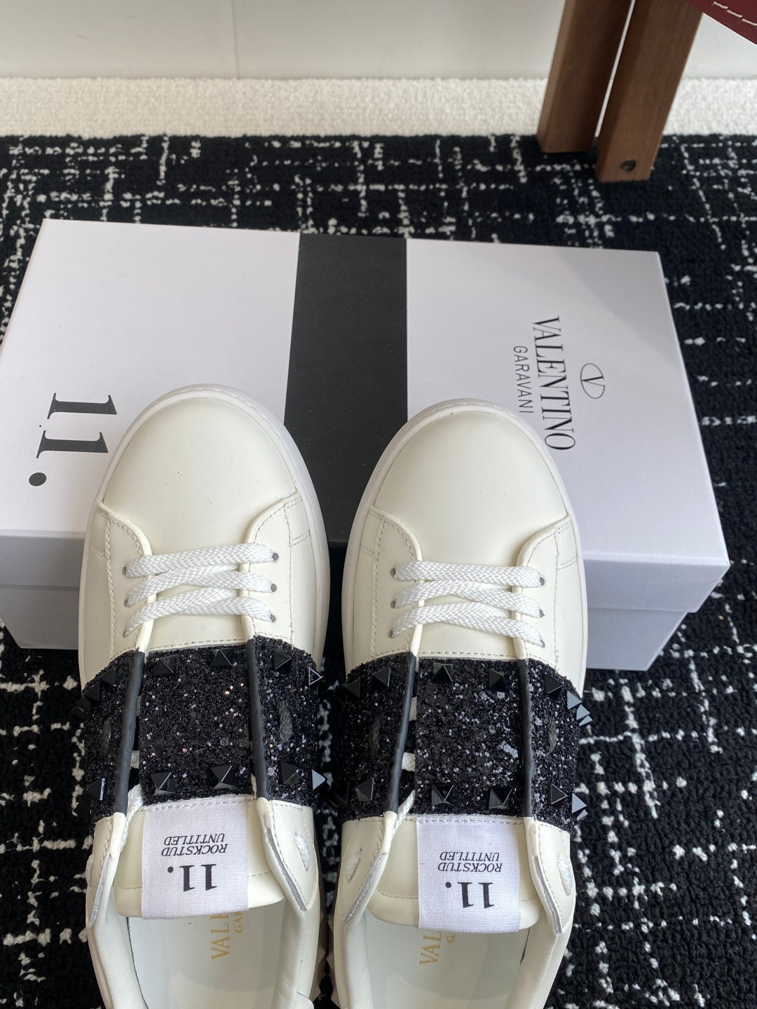 LuxluxHouse Best Quality Valentino Women Shoes