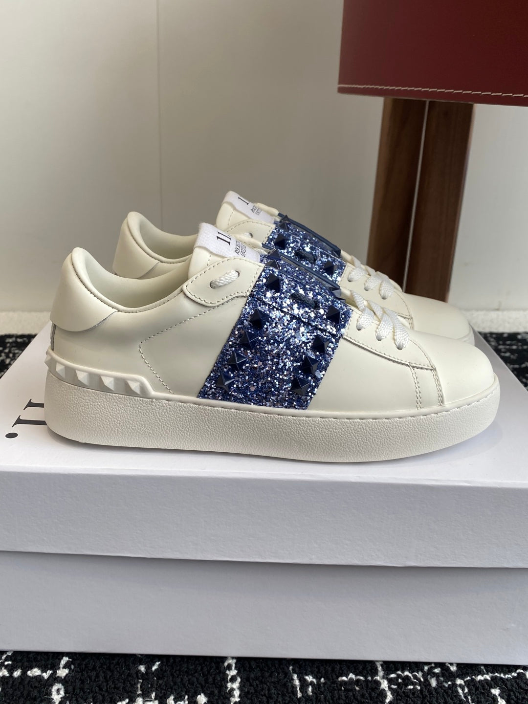 LuxluxHouse Best Quality Valentino Women Shoes