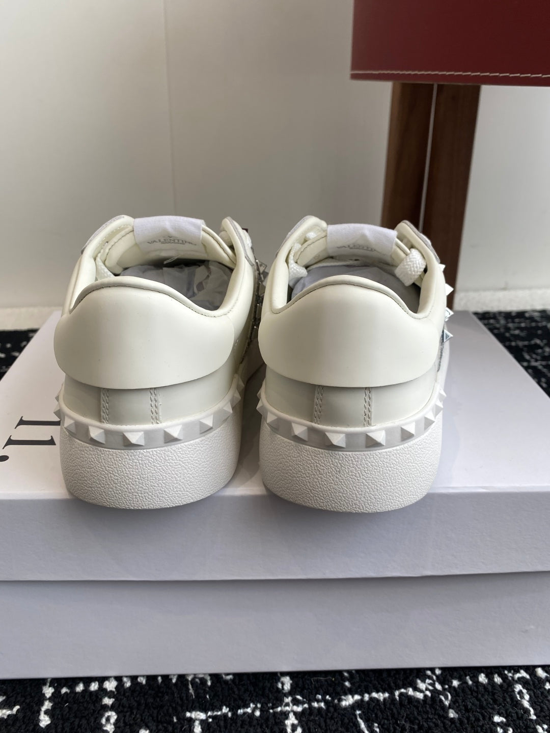 LuxluxHouse Best Quality Valentino Women Shoes