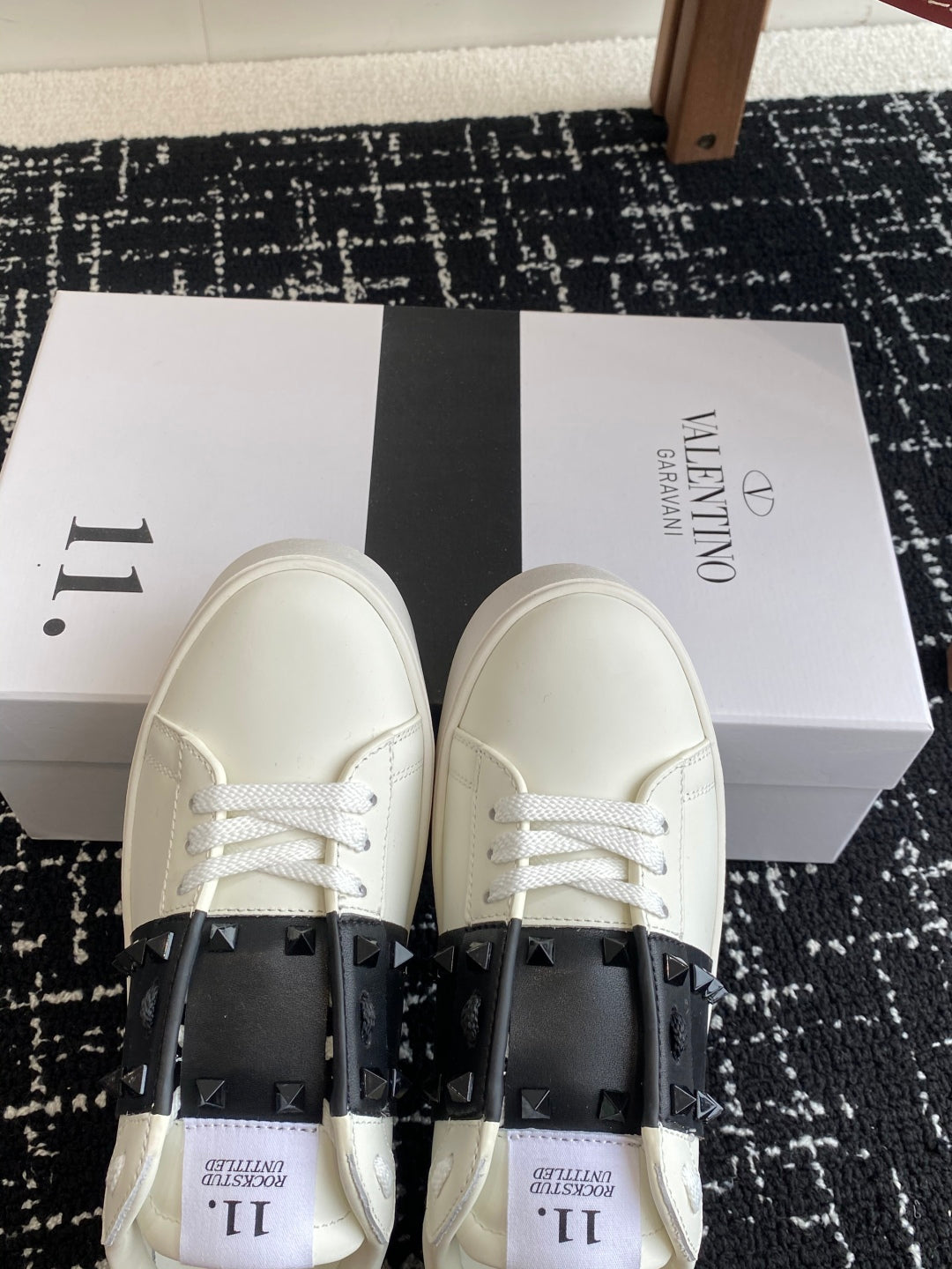 LuxluxHouse Best Quality Valentino Women Shoes