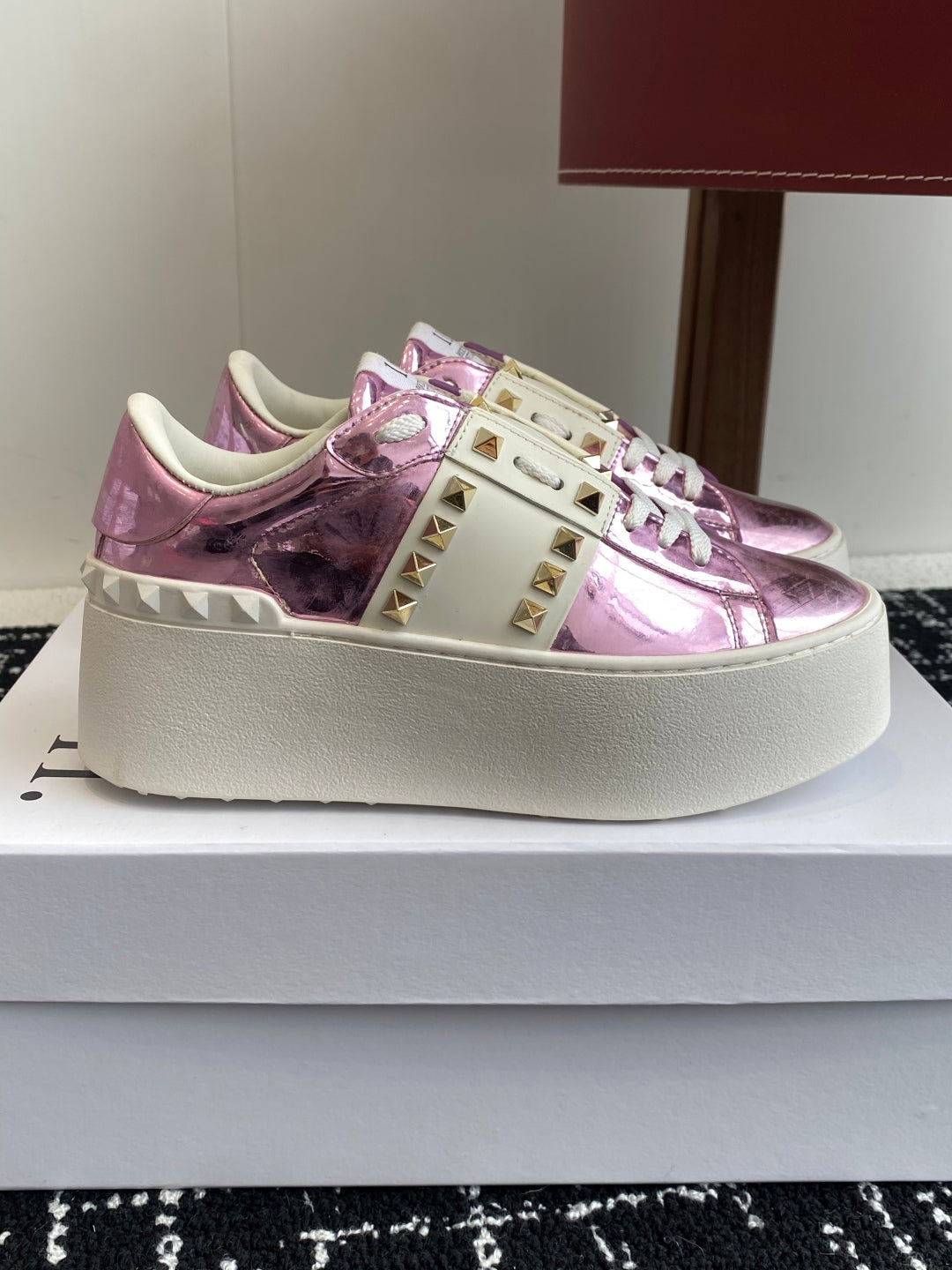 LuxluxHouse Best Quality Valentino Women Shoes