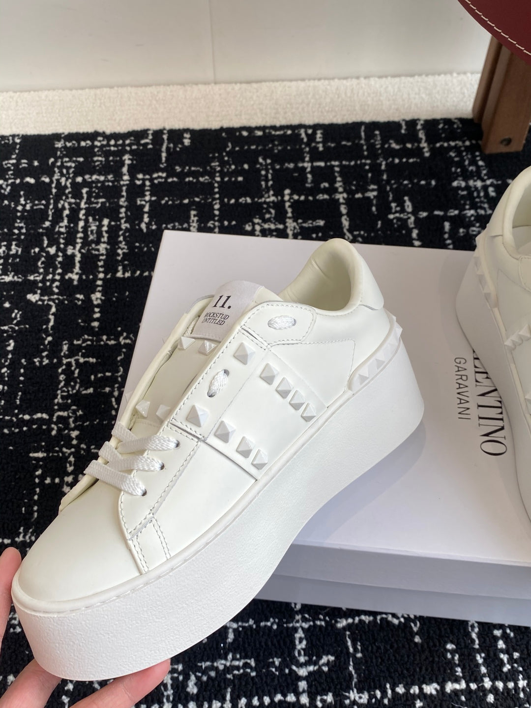 LuxluxHouse Best Quality Valentino Women Shoes