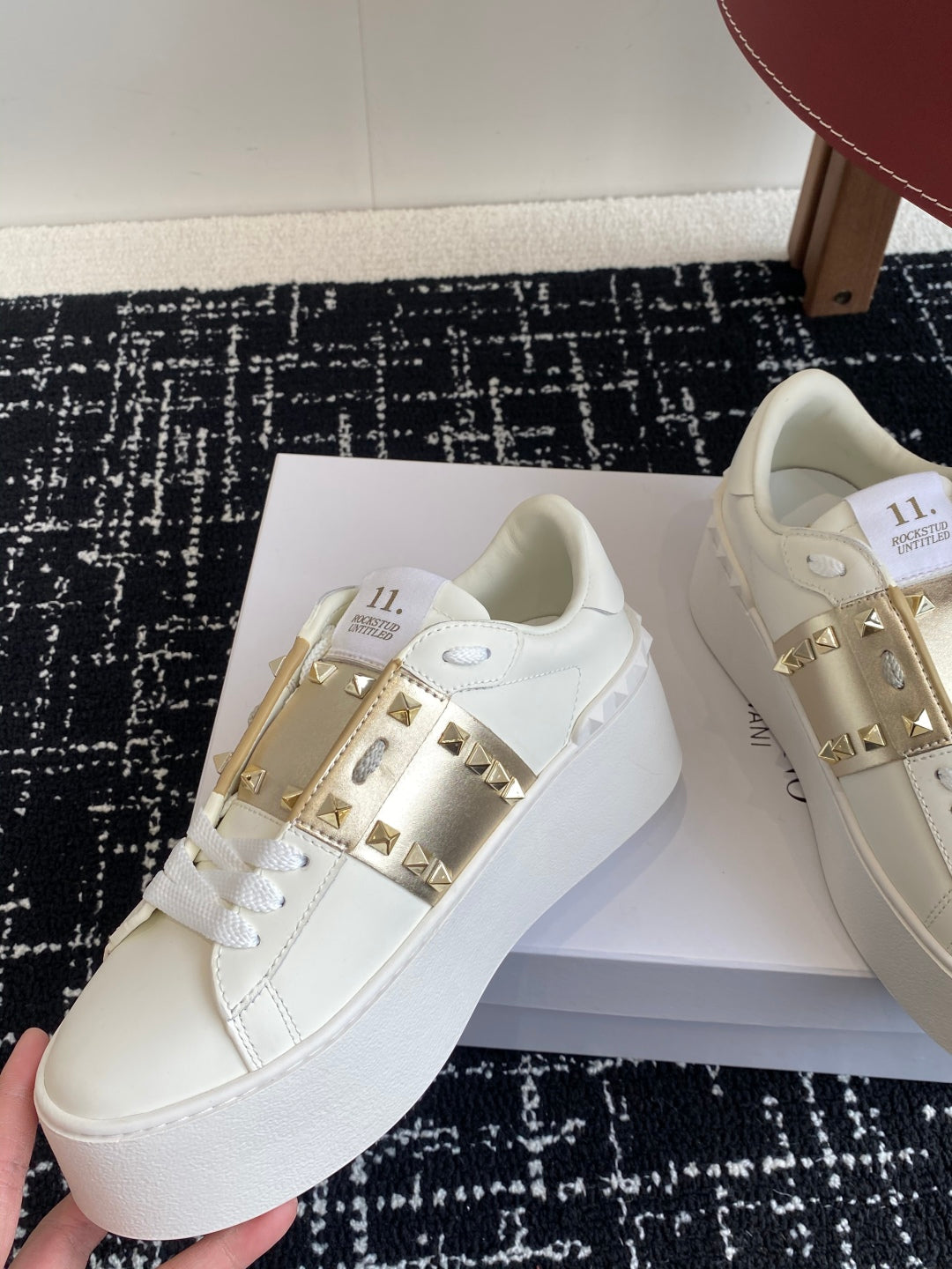 LuxluxHouse Best Quality Valentino Women Shoes