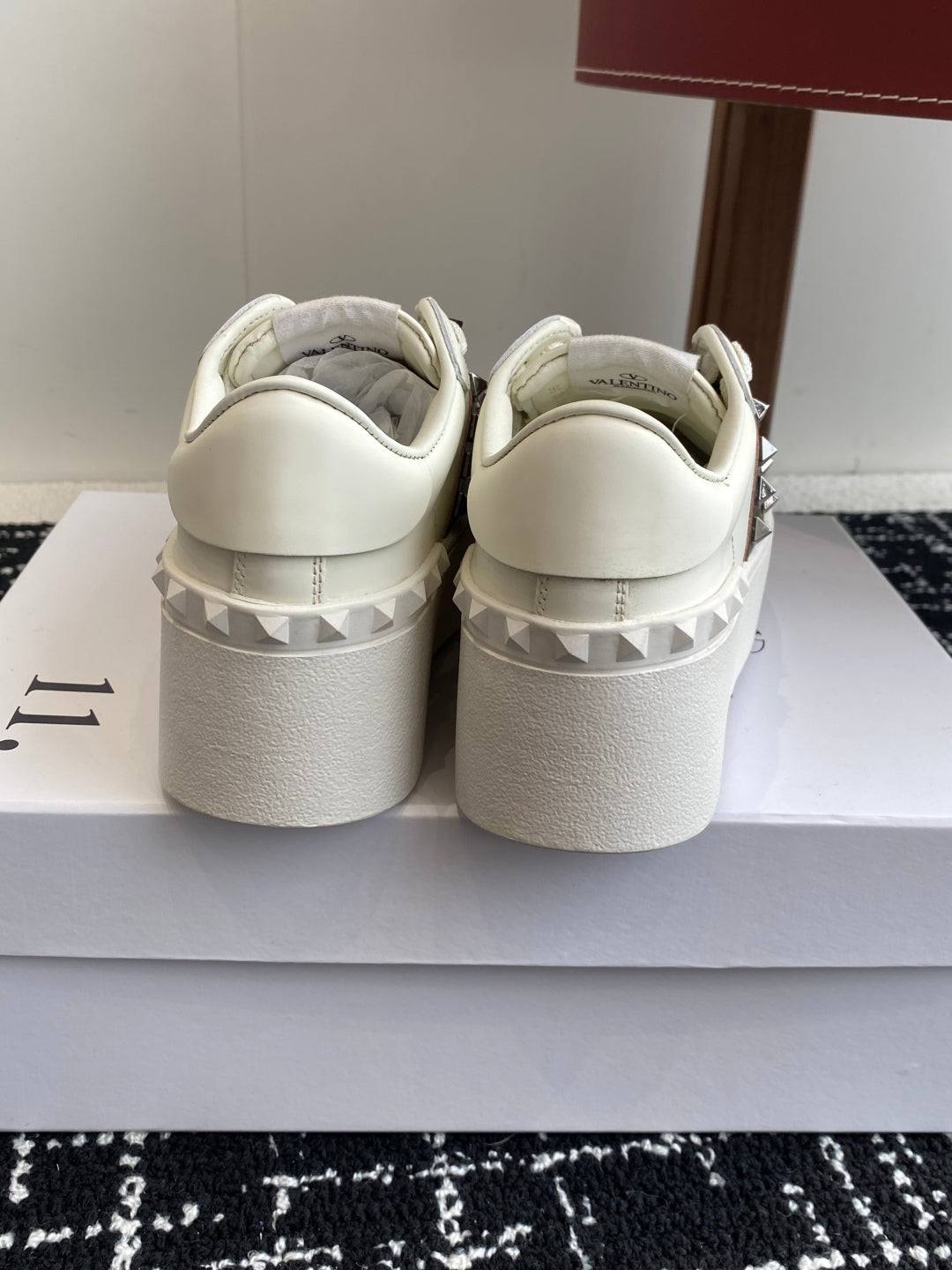 LuxluxHouse Best Quality Valentino Women Shoes