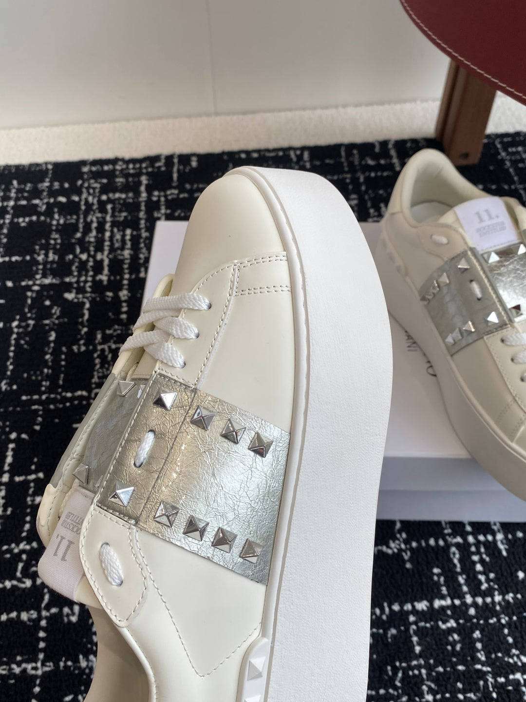 LuxluxHouse Best Quality Valentino Women Shoes