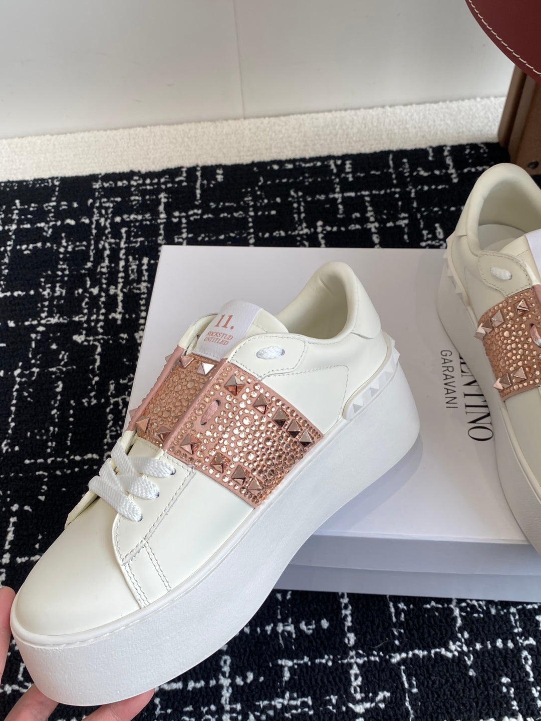 LuxluxHouse Best Quality Valentino Women Shoes