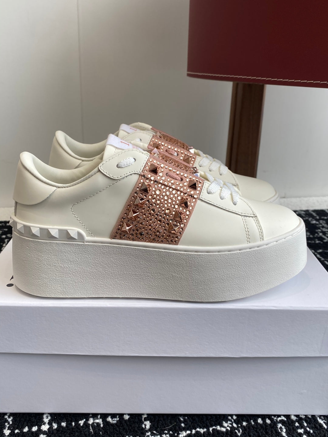 LuxluxHouse Best Quality Valentino Women Shoes