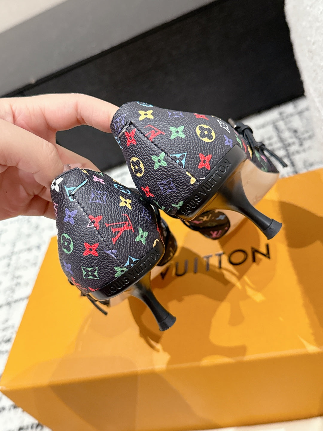 LuxluxHouse Best Quality Women Shoes Louis Vuitton