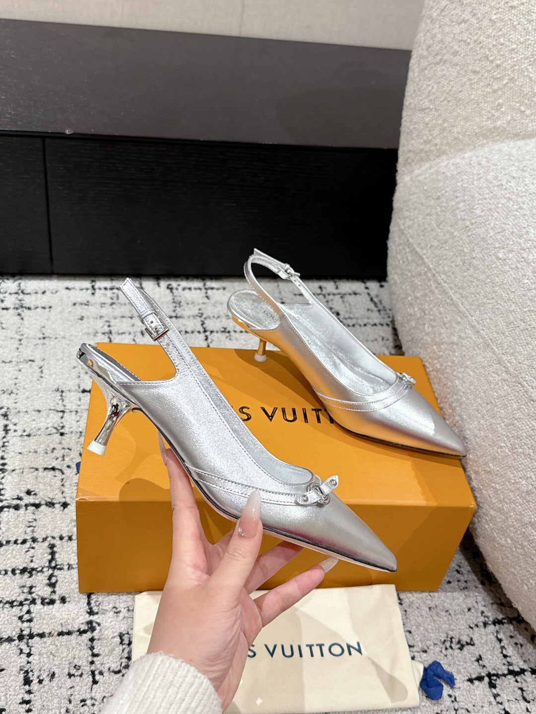 LuxluxHouse Best Quality Women Shoes Louis Vuitton