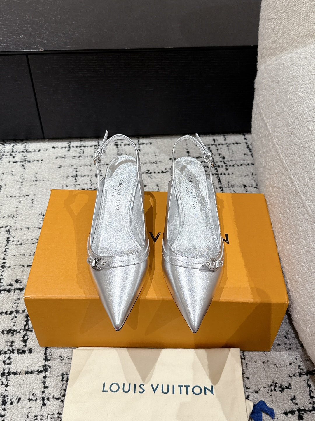 LuxluxHouse Best Quality Women Shoes Louis Vuitton
