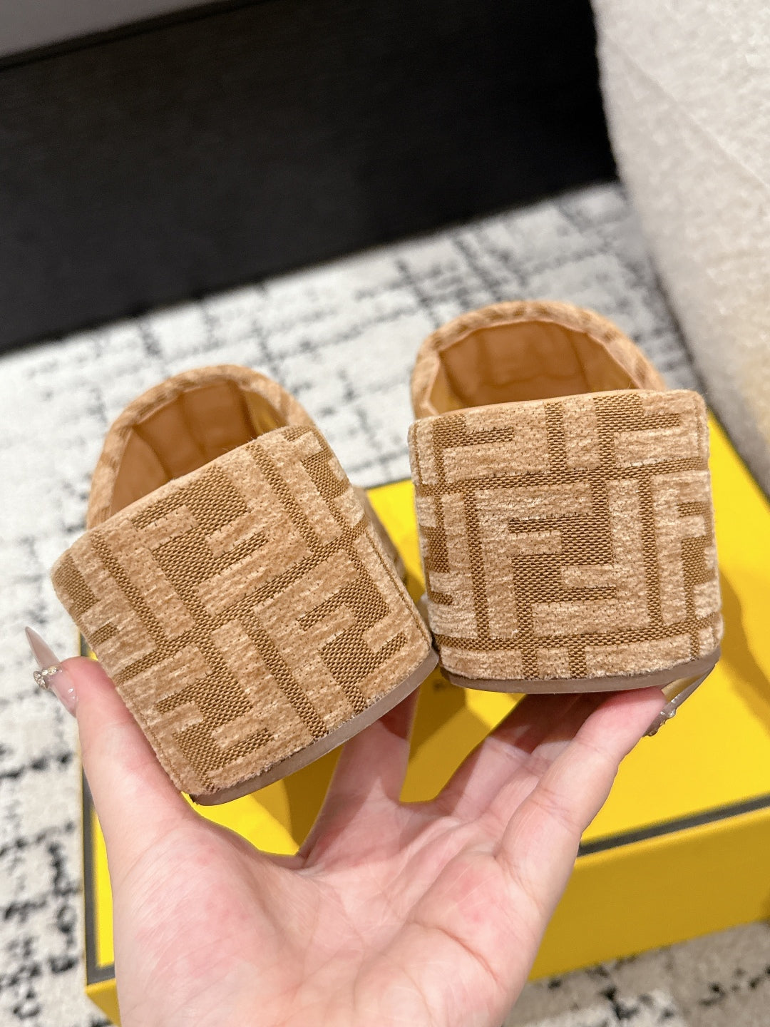 LuxluxHouse Best Quality Fendi Women Shoes