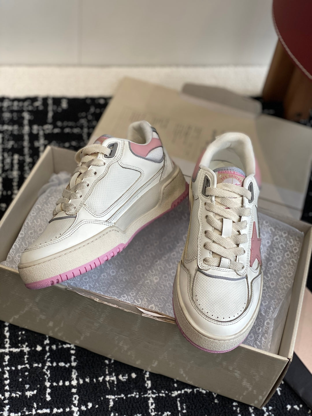 LuxluxHouse Best Quality Shoes Golden Goose