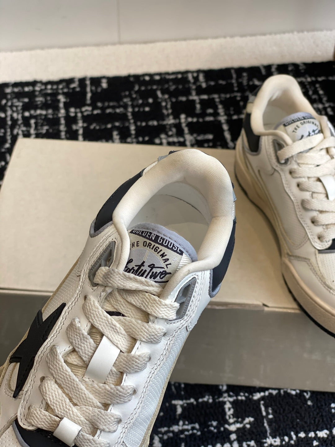 LuxluxHouse Best Quality Shoes Golden Goose
