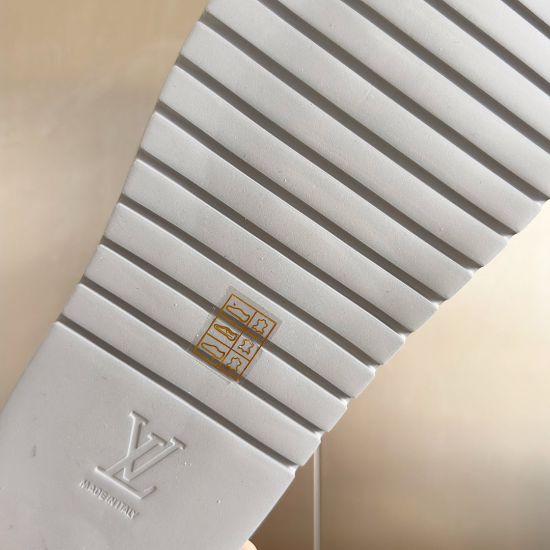 LuxluxHouse Best Quality Women Shoes Louis Vuitton